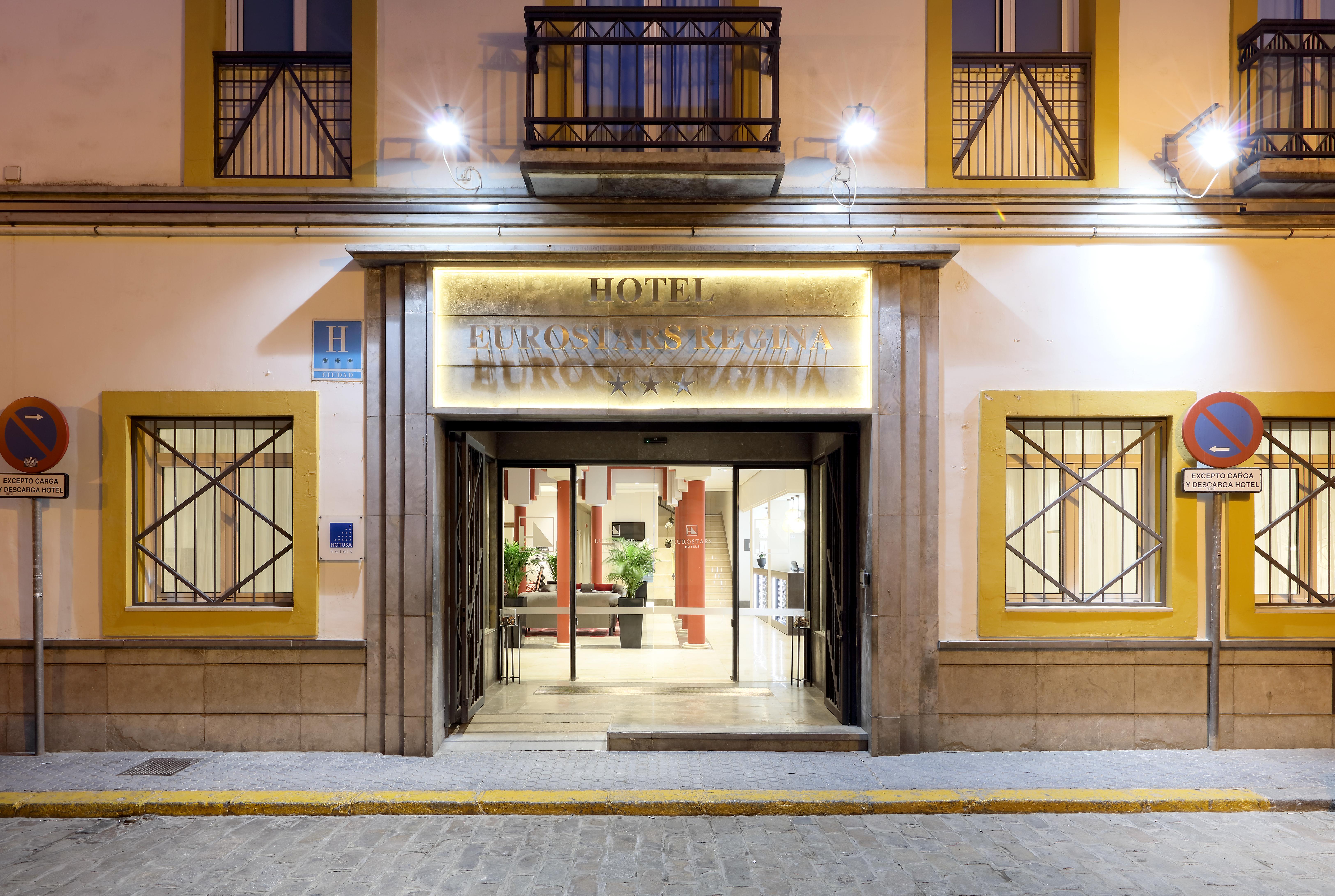 Eurostars Regina Hotel Seville Exterior photo