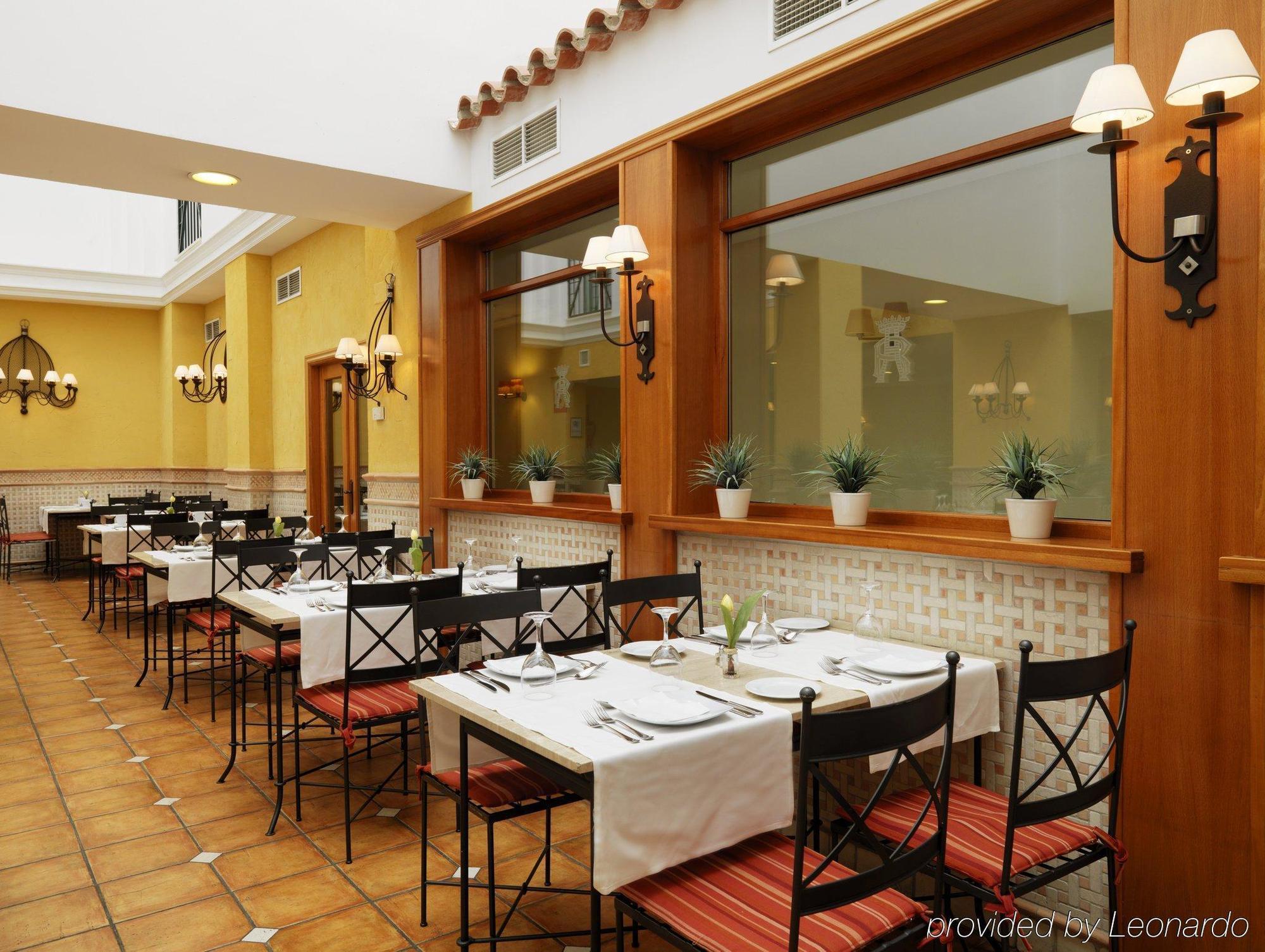 Eurostars Regina Hotel Seville Exterior photo