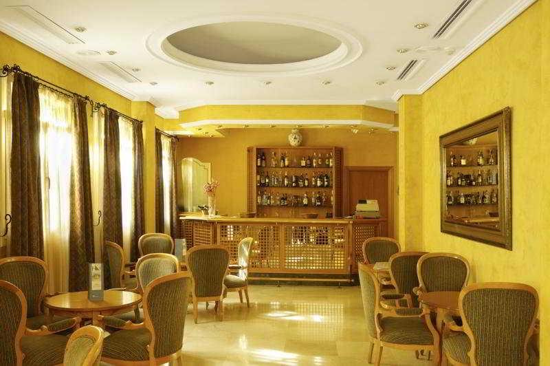 Eurostars Regina Hotel Seville Restaurant photo