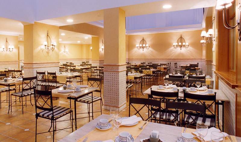 Eurostars Regina Hotel Seville Exterior photo