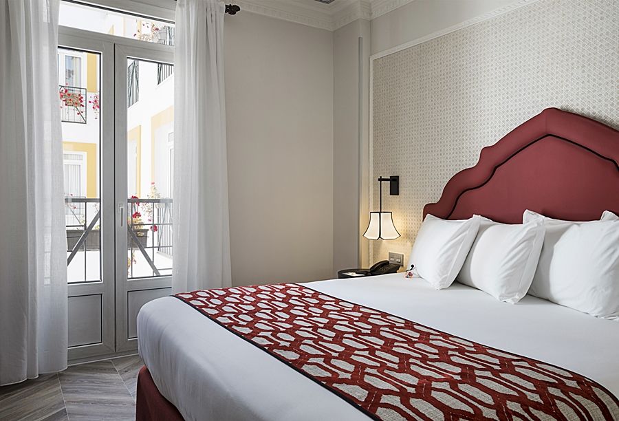Eurostars Regina Hotel Seville Exterior photo